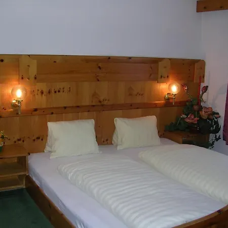 Koeflerhof Appartements Sankt Leonhard im Pitztal Room photo